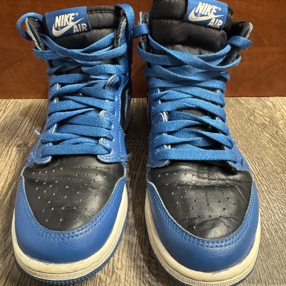 Nike Black and Blue Sneakers High-Top Leather - Picture 2 of 14